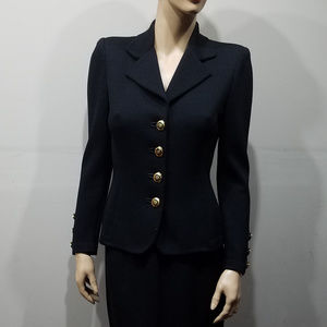 ST John Basics Size 8 Black Skirt Suit